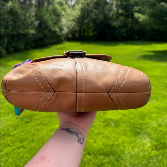 Coach 2004 Coach XL SoHo Bag - Picture 6 of 8